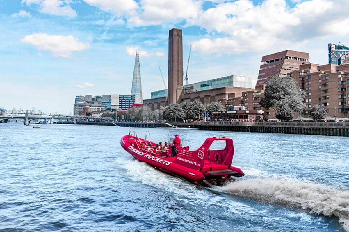 High-speed Thames River Speedboat Cruise in London