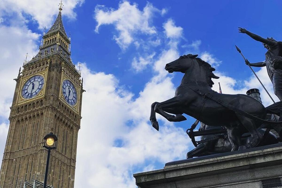 Tower of London & Westminster Abbey VIP Tour with expert guide