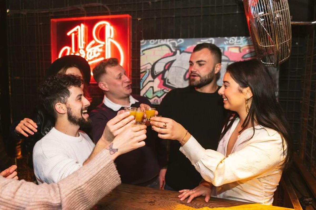 Drunken Walking Tipsy Tour in London