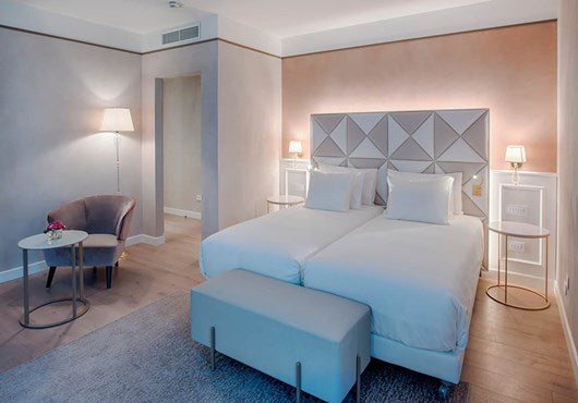7 nights Italy bed and breakfast (NH Collection Palazzo Verona) flights included