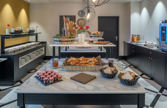 7 nights France bed and breakfast (DoubleTree by Hilton Carcassonne, France) flights included