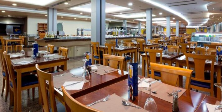 7 nights Spain bed and breakfast (Gran Hotel Bali) flights included