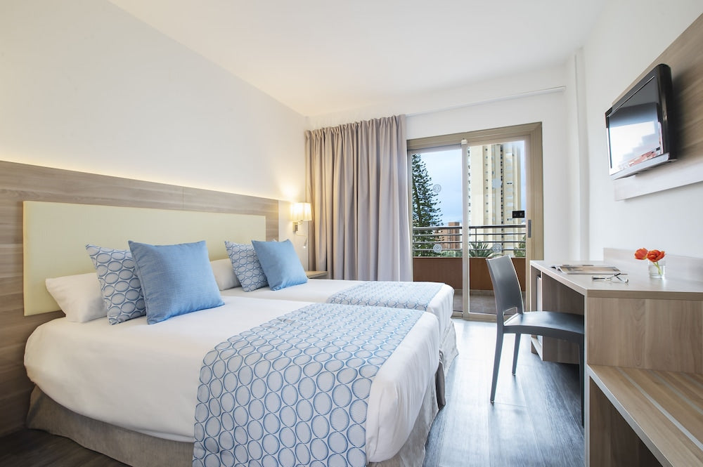 7 nights Spain bed and breakfast (Hotel Benidorm East by Pierre & Vacances) flights included