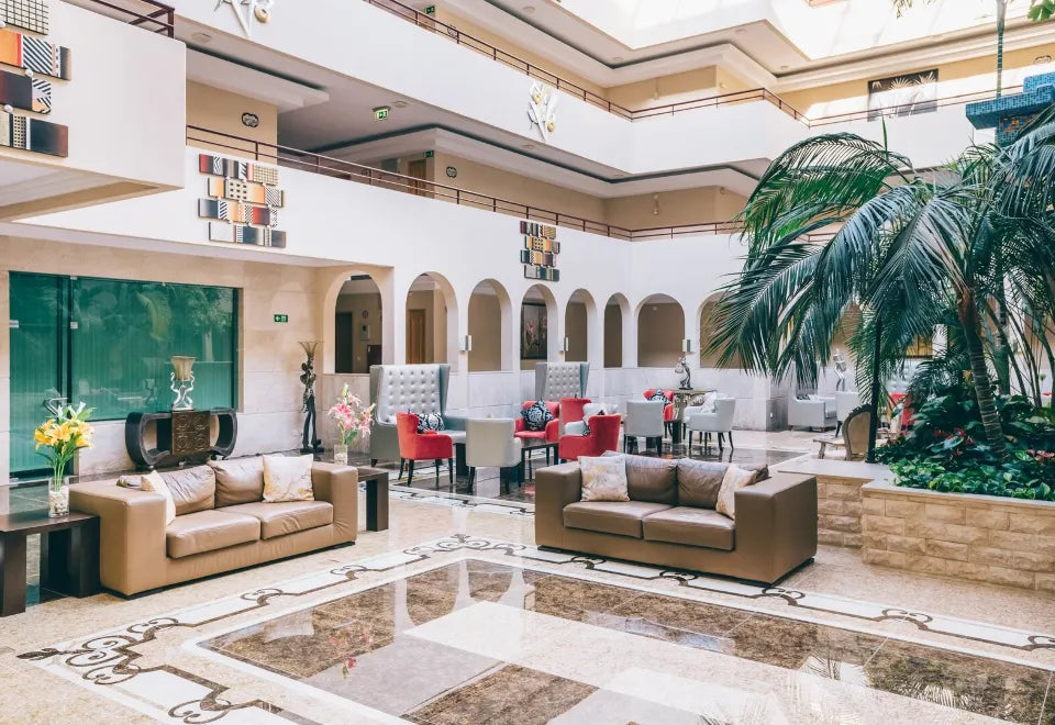 7 nights Portugal bed and breakfast (Grand Muthu Forte da Oura) flights included