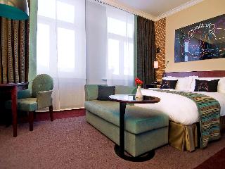 7 nights Amsterdam bed and breakfast (Sofitel Legend The Grand Amsterdam) flights included