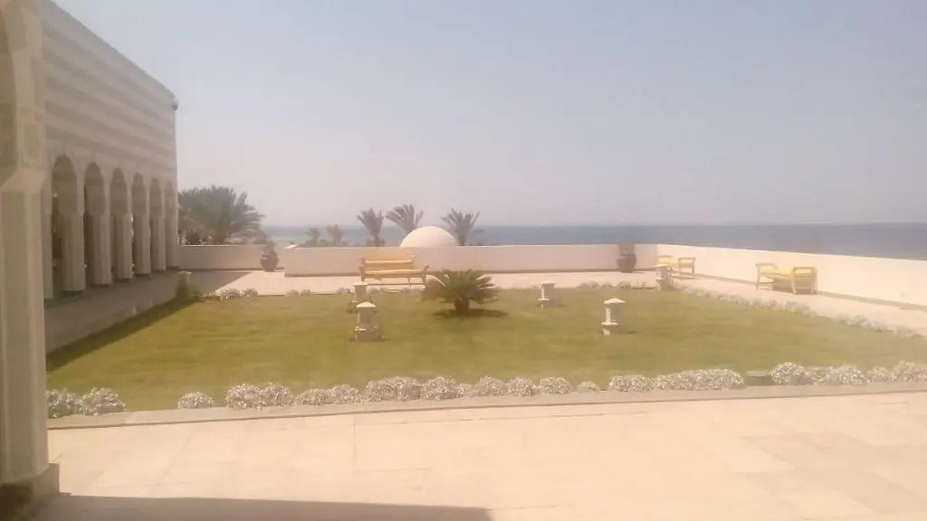 7 nights Hurghada all inclusive( The Oberoi Beach Resort)flights included