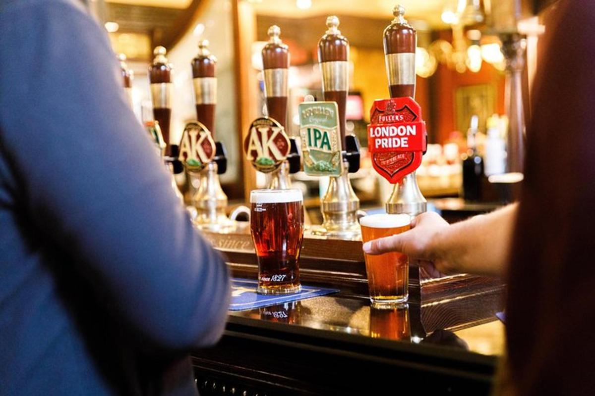 London Pubs Walking Tour