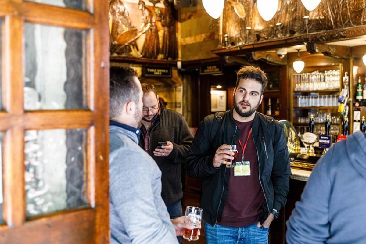 London Pubs Walking Tour