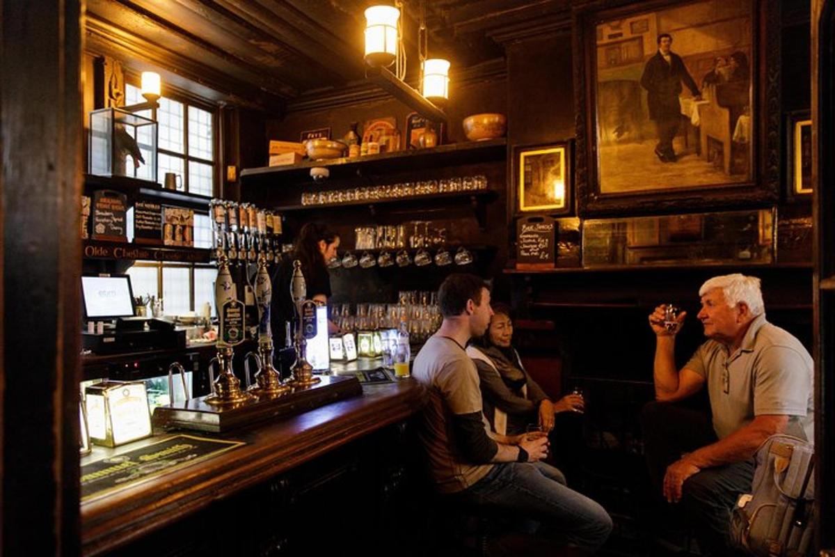 London Pubs Walking Tour