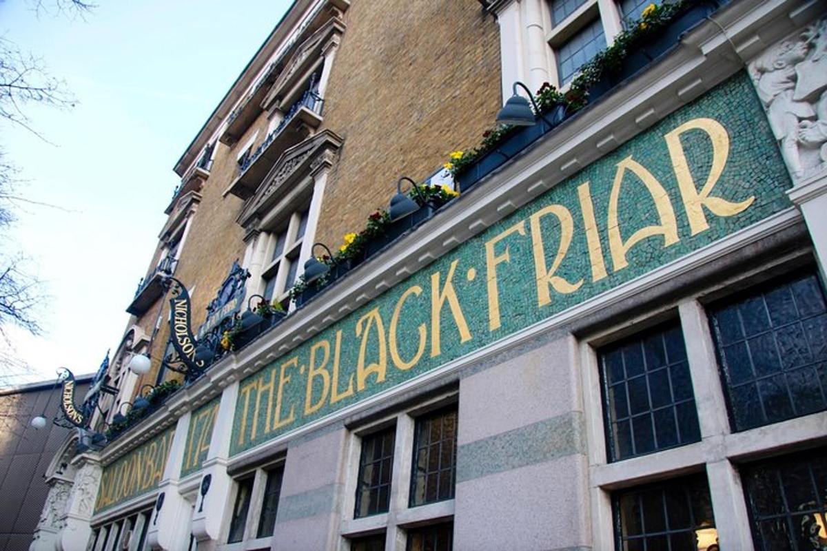 London Pubs Walking Tour