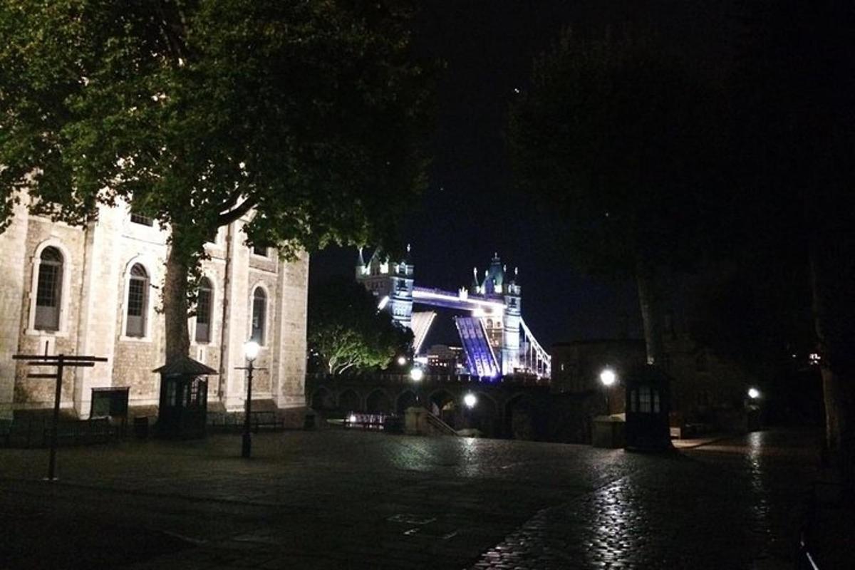 The Horror of Haunted London - Mostly Ghostly! (Private Tour)