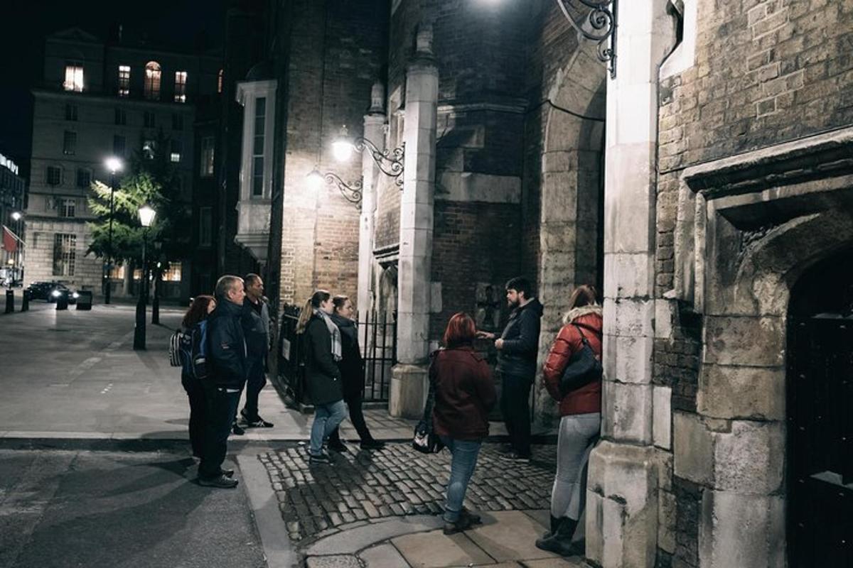 Ghost, Ghouls and Gallows Walking Tour