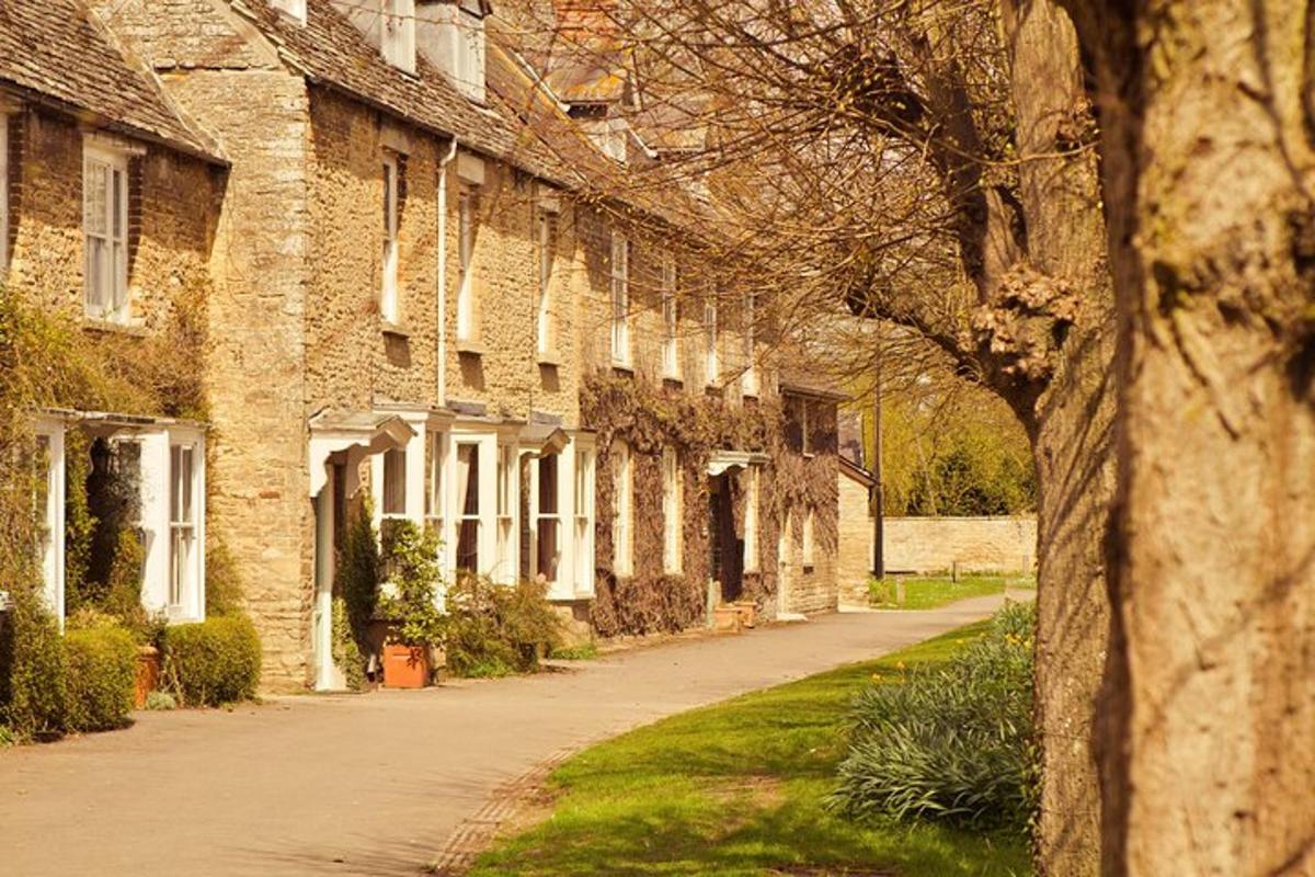 Downton Abbey Day Trip from London