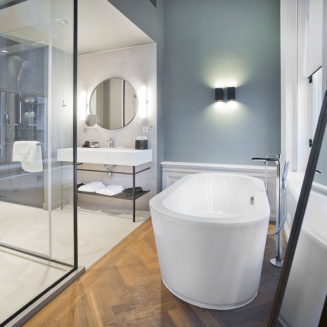 7 nights Amsterdam bed and breakfast (Pestana Amsterdam Riverside) flights included