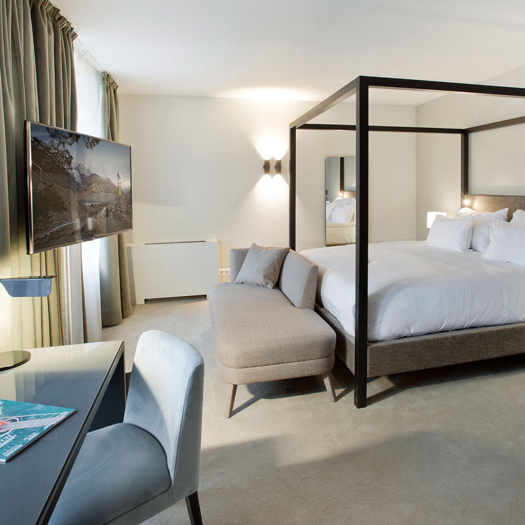 7 nights Amsterdam bed and breakfast (Pestana Amsterdam Riverside) flights included