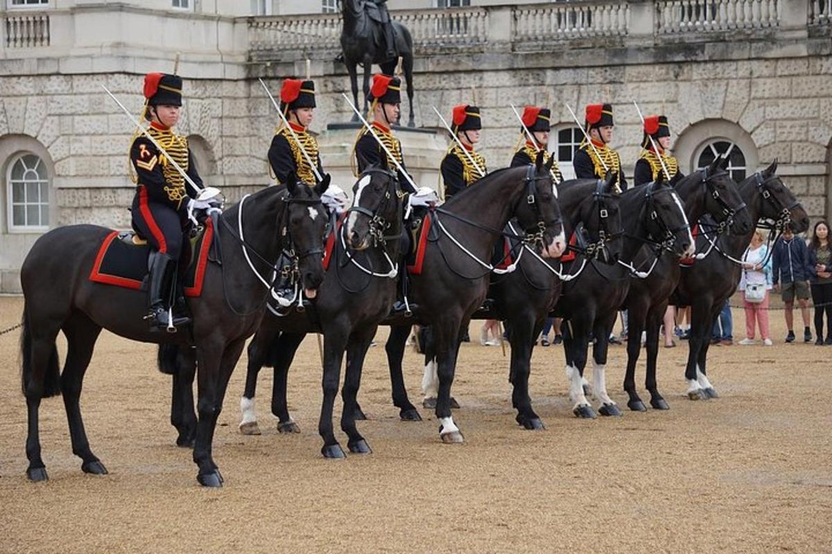 Changing of the Guard Guided Walking Tour
