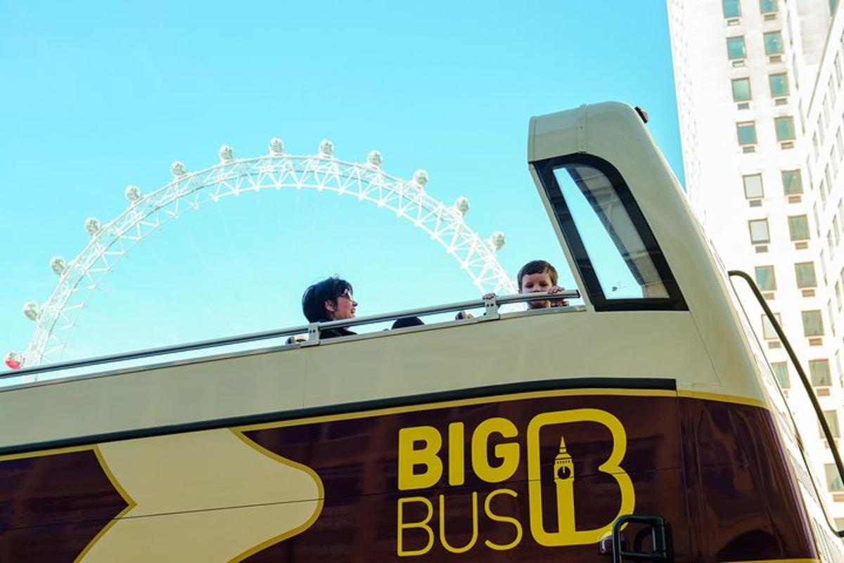 Big Bus London Hop-On Hop-Off Tour and River Cruise