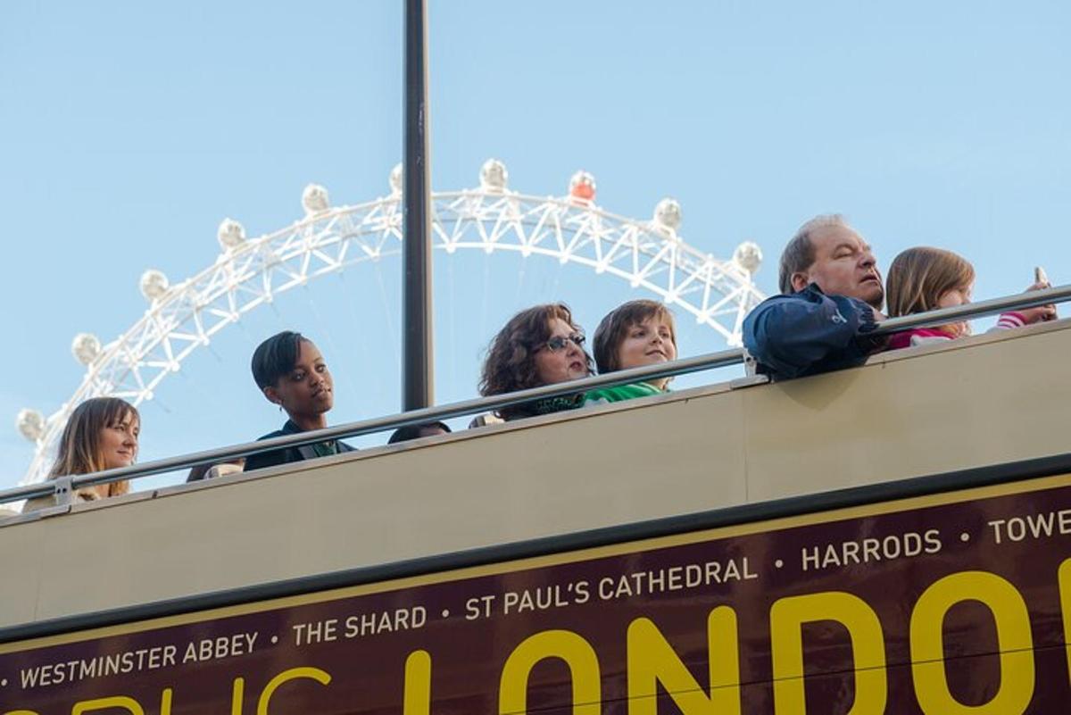 Big Bus London Hop-On Hop-Off Tour and River Cruise