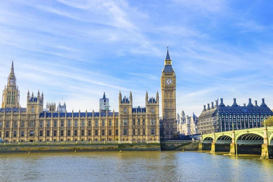 Westminster Abbey Tour and optional visit to Houses of Parliament in London