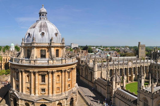 Windsor Castle, Stonehenge & Oxford Full-day Tour