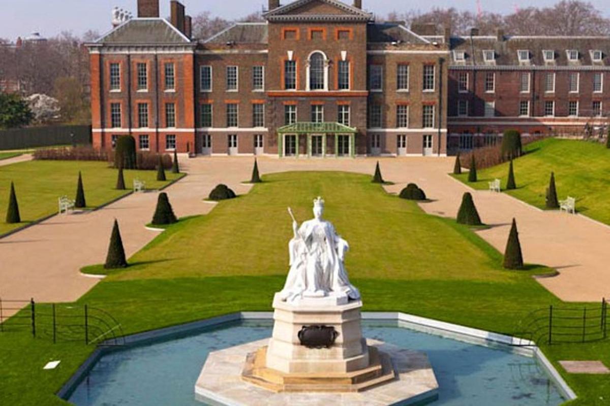 Private Tour Royal High Tea At Kensington Palace Gardens