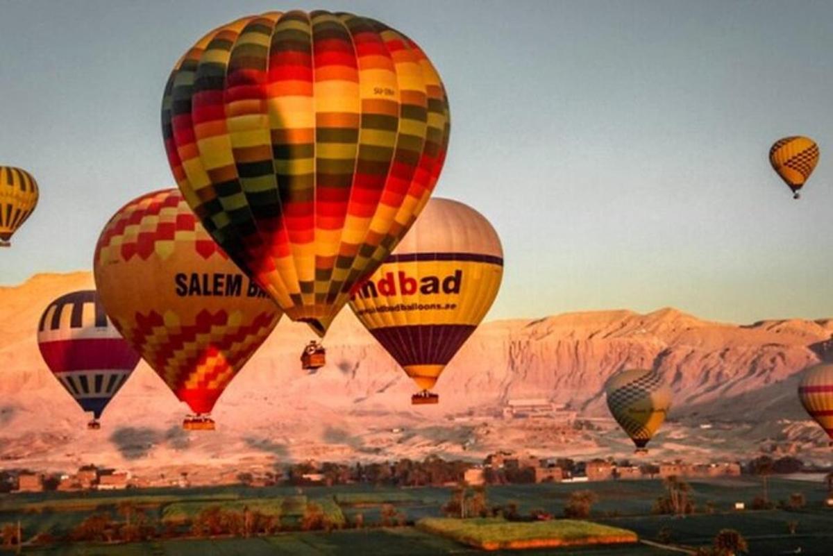 Sunrise Hot Air Balloon Ride Experience in Luxor