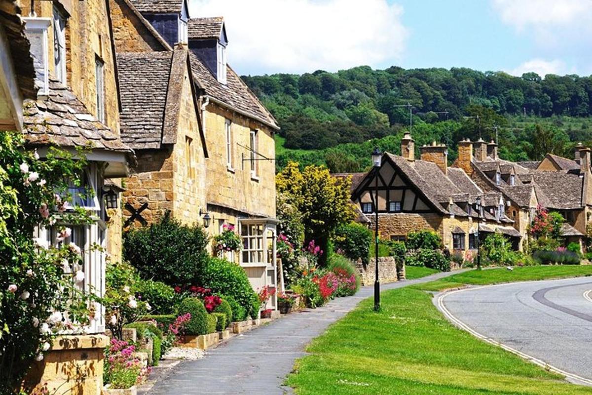 Guided Tour of the Cotswolds & Stratford-upon-Avon