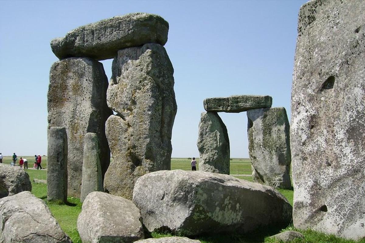 Windsor Castle and Stonehenge Tour