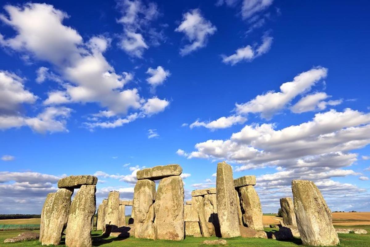 Windsor Castle and Stonehenge Tour