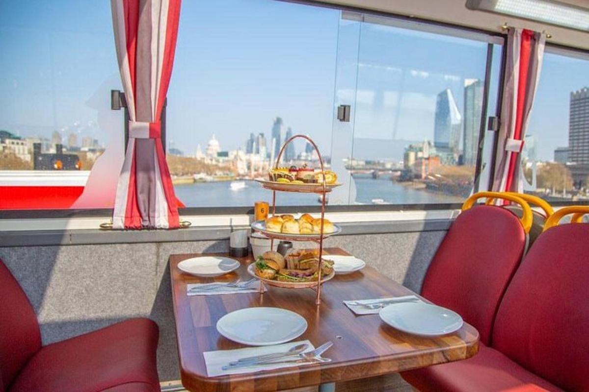English Afternoon Tea Bus & Panoramic Tour of London- Lower Deck