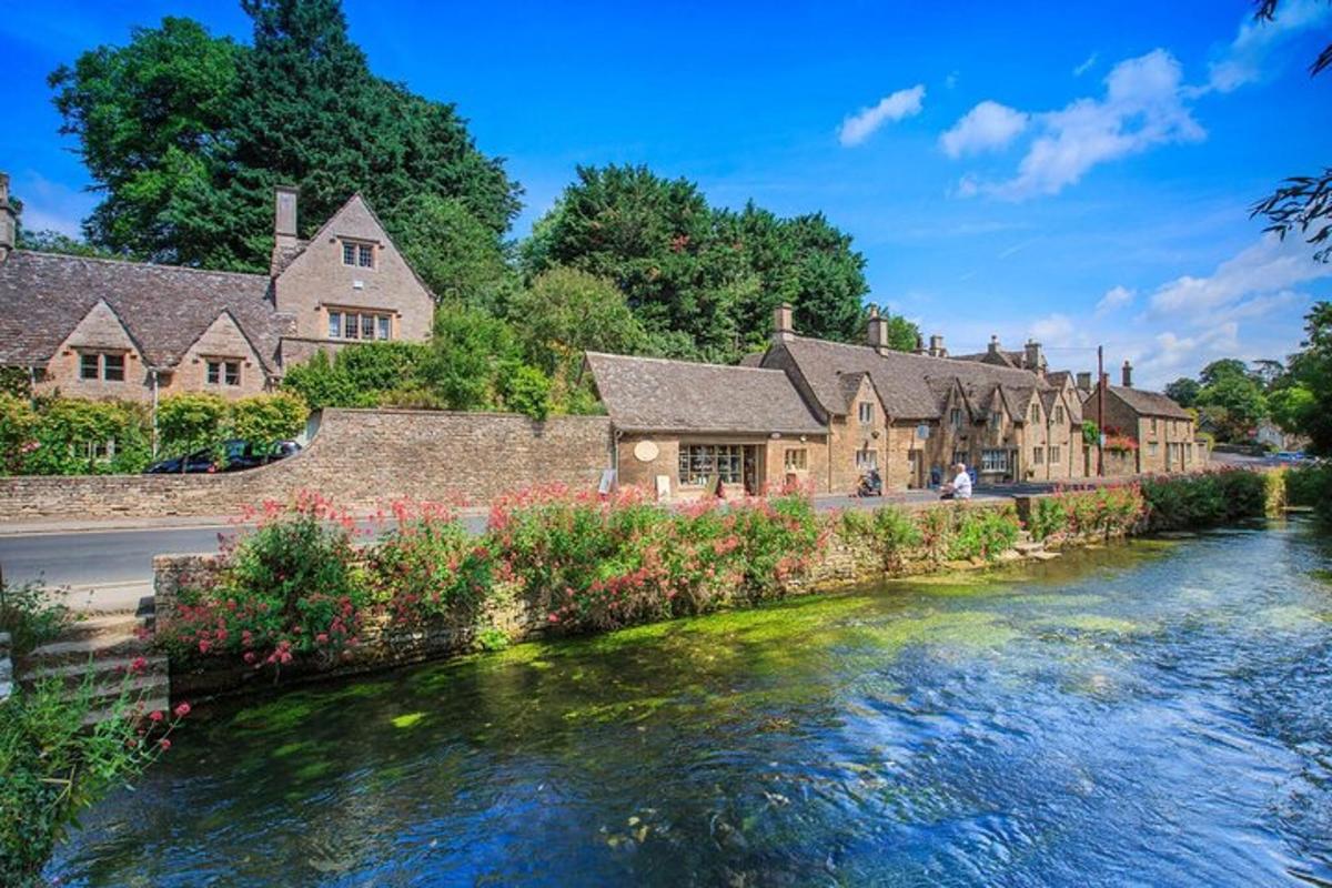Guided Tour of the Cotswolds & Stratford-upon-Avon