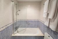 2 nights Spain (Valencia Ferrol) flights included ( room only )
