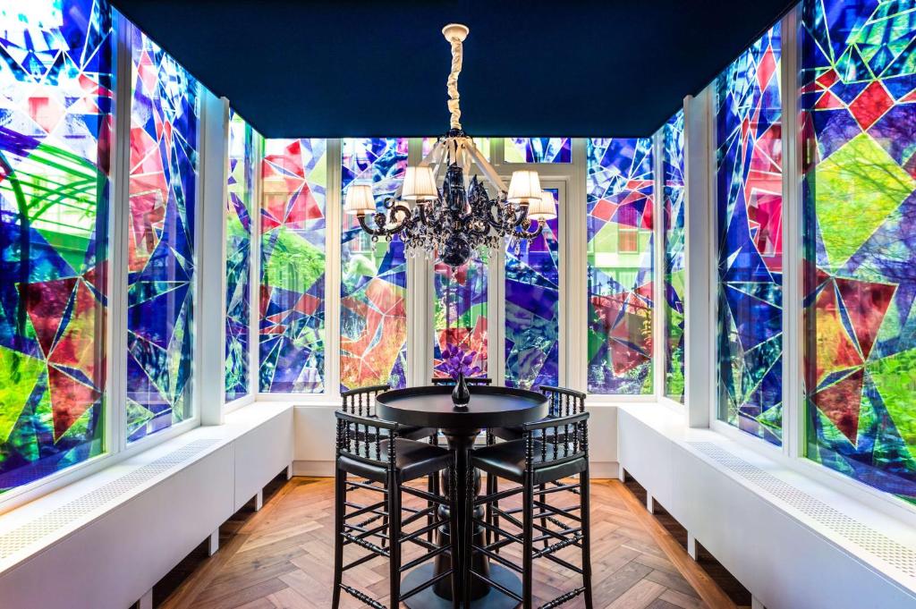 7 nights Amsterdam bed and breakfast (Andaz Amsterdam Prinsengracht - a concept by Hyatt) flights included