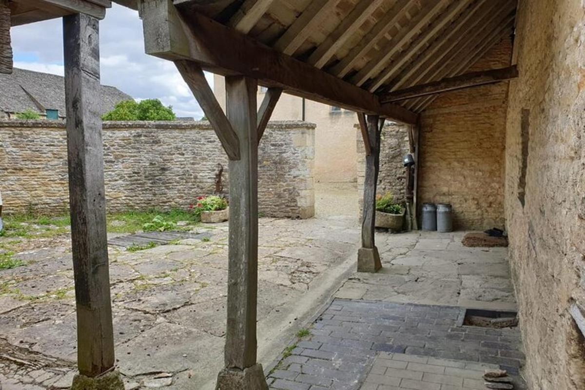 Private Downton Abbey Tour, including Bampton, Cogges Farm, and Highclere