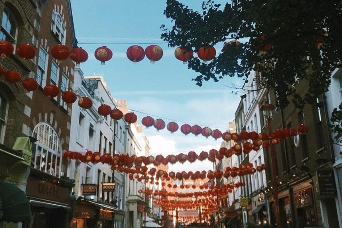 London Soho District - Exclusive Guided Walking Tour