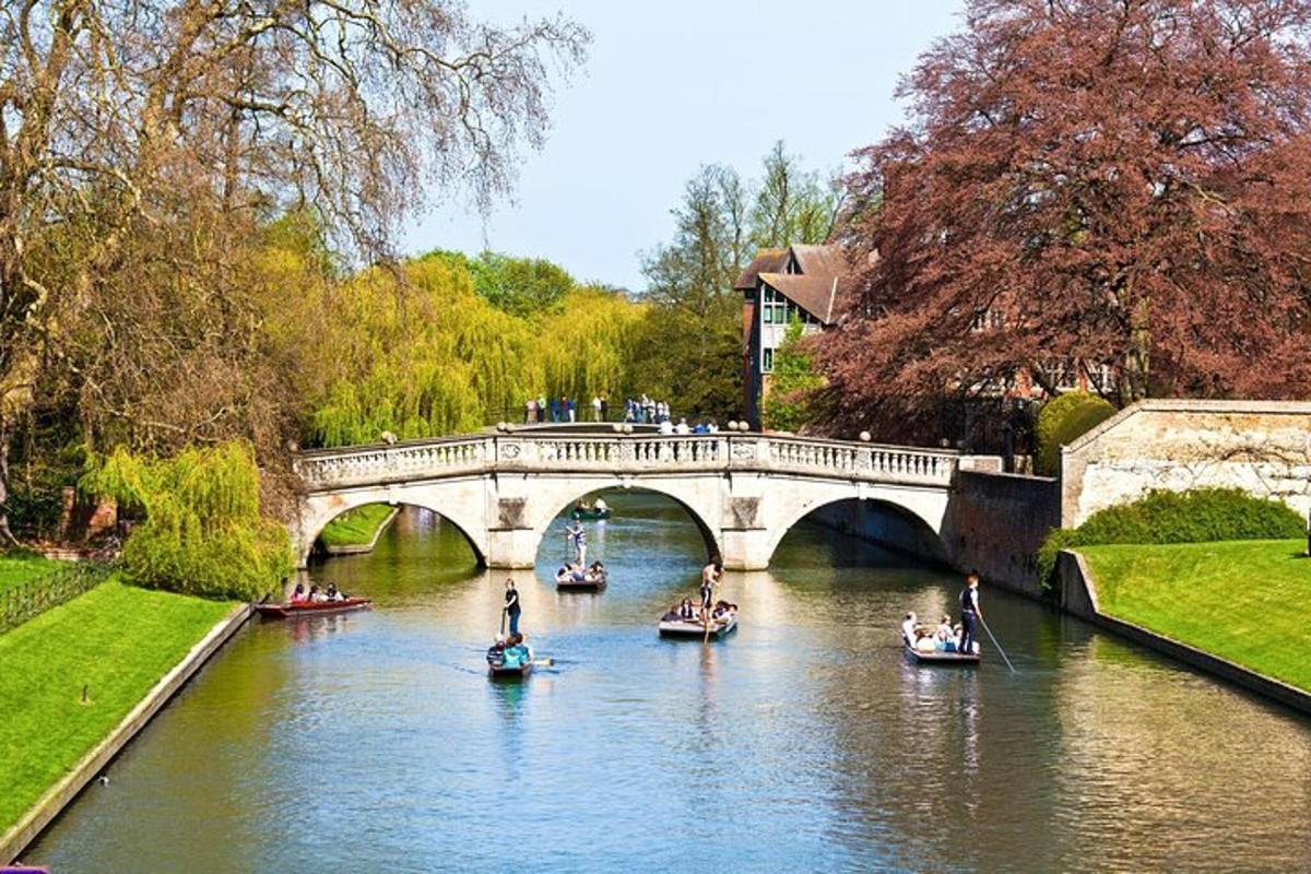 Guided Tour of Cambridge and Oxford