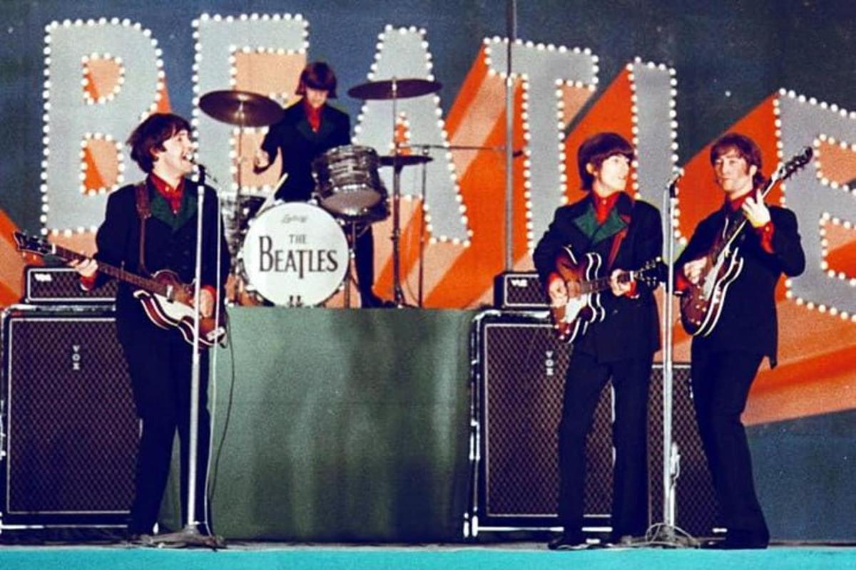 Boogie Shoes Beatles Silent Disco Walking Tour to Abbey Road