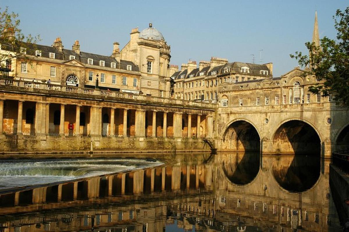 Stonehenge, Windsor Castle and Bath Day Trip from London