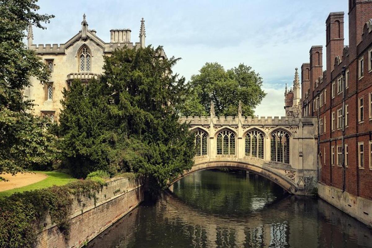 Oxford and Cambridge Universities Day Tour