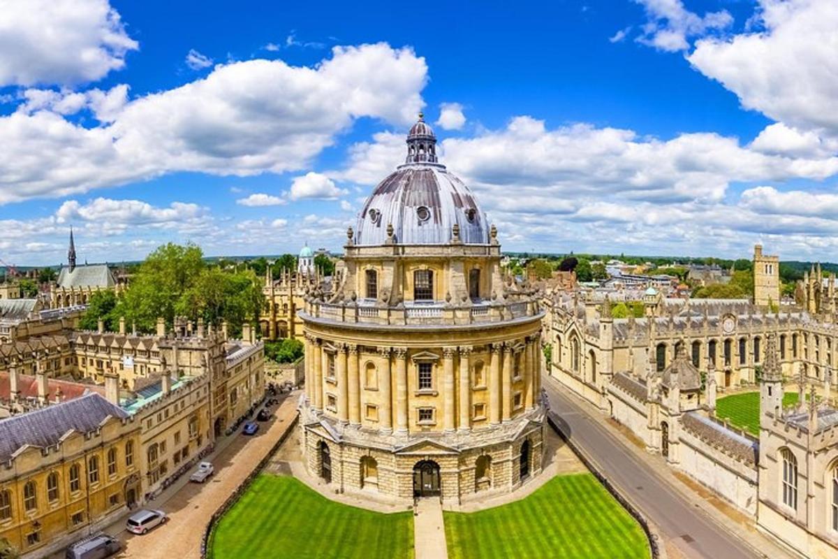 Oxford and Cambridge Universities Day Tour