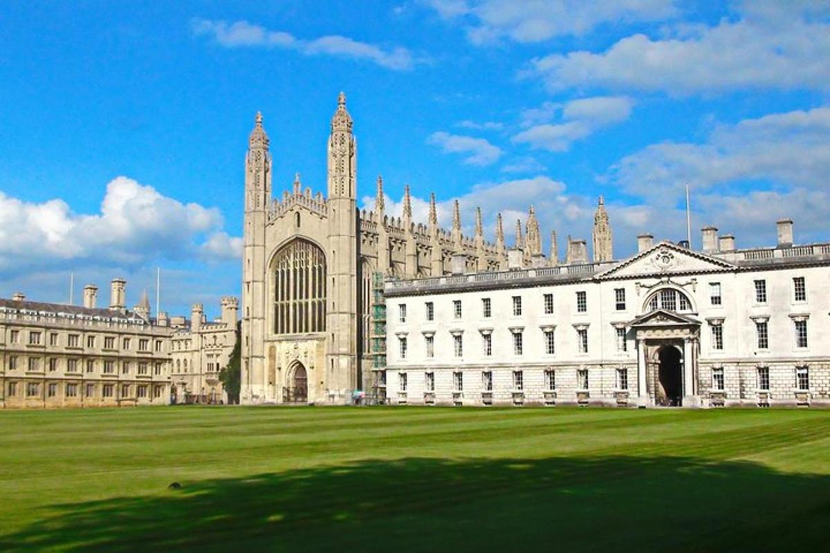 Oxford and Cambridge Universities Day Tour