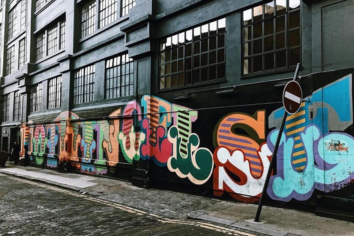 London East End & Street Art - Exclusive Guided Walking Tour