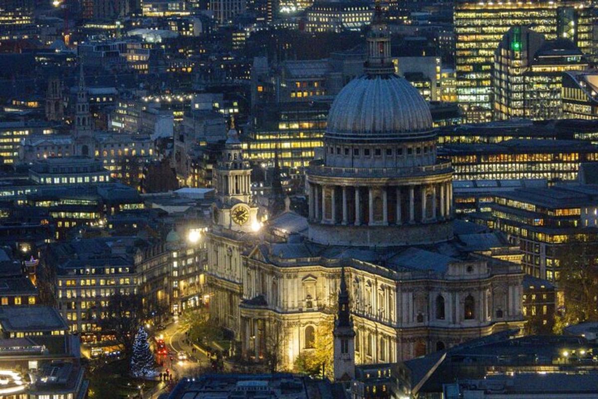 Private Tour, Entry to St Pauls Cathedral and London Highlights