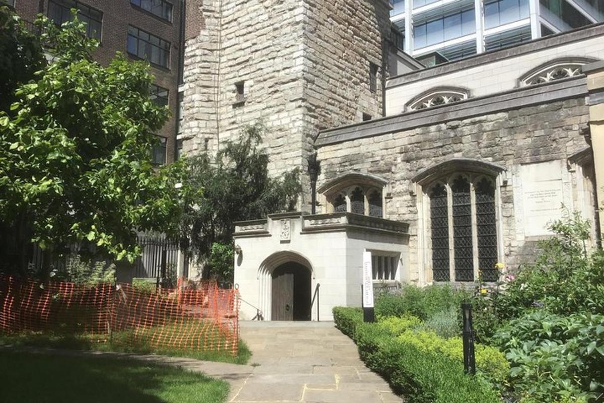 Secret Gardens of the City of London Private Tour