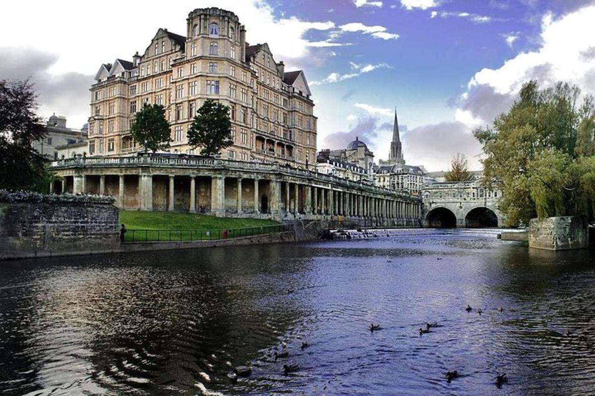 Day-trip to Bath and Stonehenge