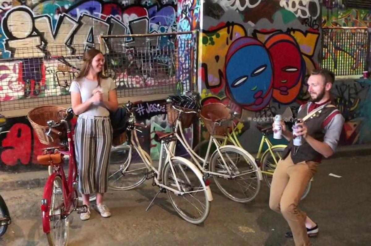 Half-day Bike Tour with Pub Visit & Spray Painting