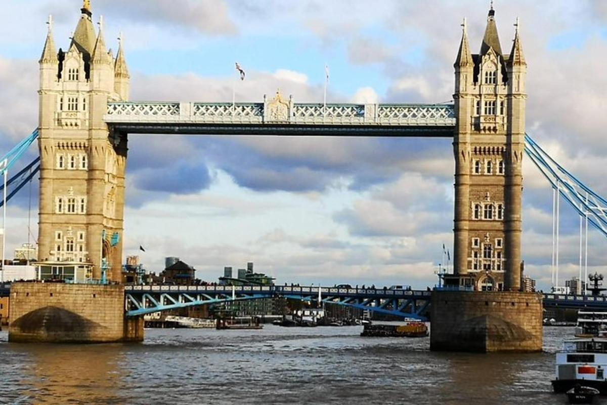 Bespoke Walk - Private Walking Tour - The City of London
