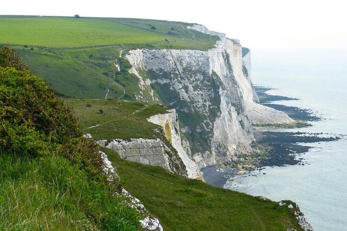 Private Tour to Canterbury, Dover Castle & Chilham