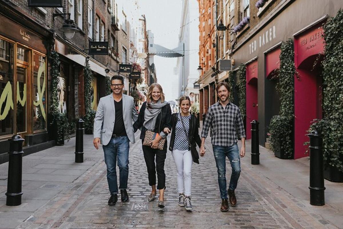 Private Vacation Photography Session with Local Photographer in London