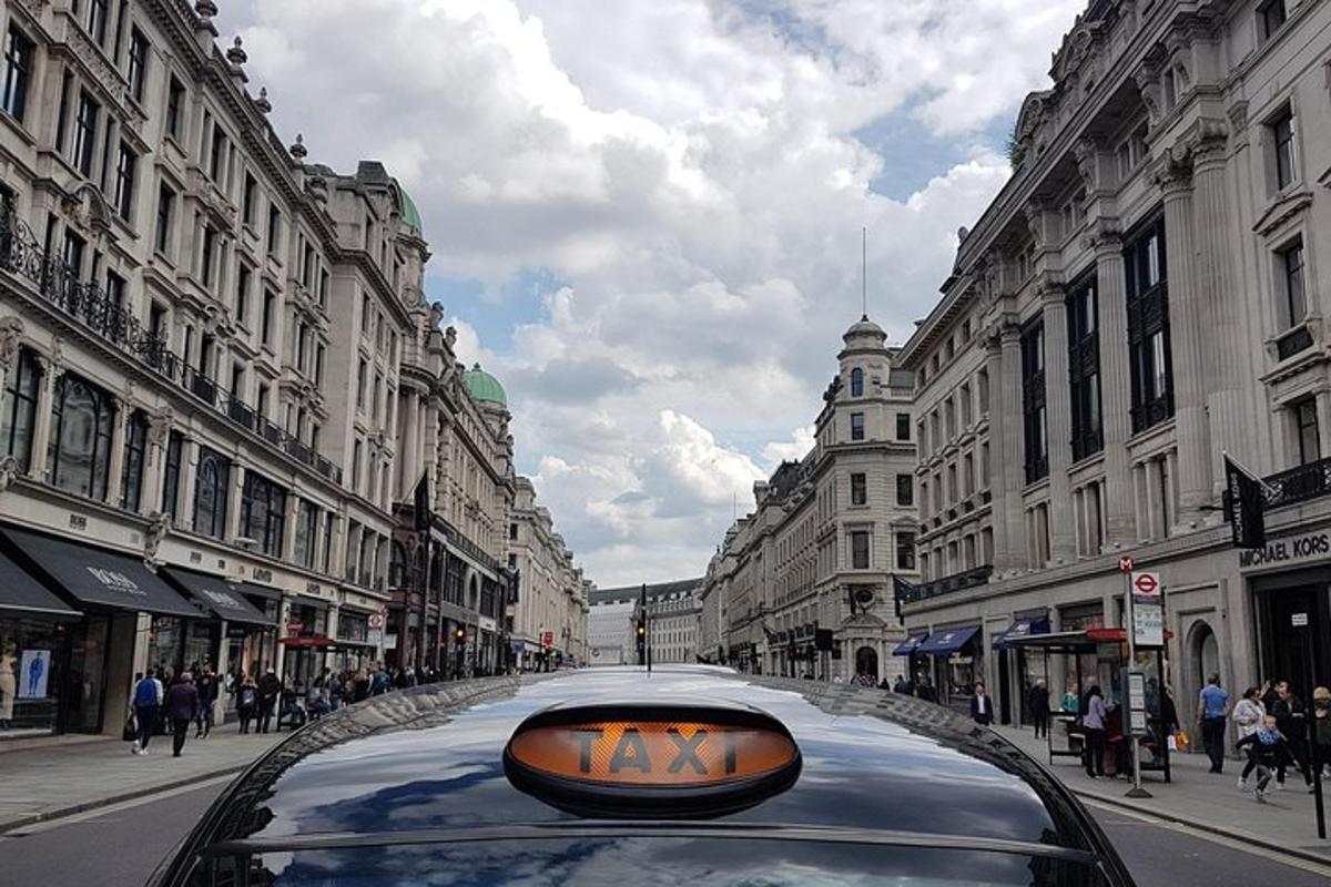 London Taxi Tour - Private Tour Guide  Narration In A London Cab